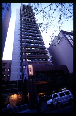 Istituto Bancario San Paolo, Sidney representative office on 610 O'Connell street, 1989-1997 (photographer unknown)
