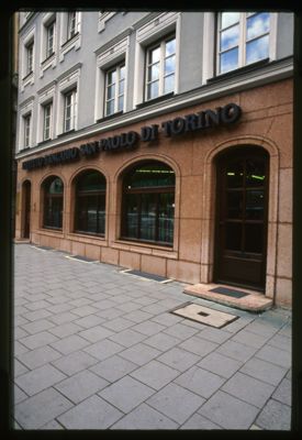 Istituto Bancario San Paolo, Munich branch on 11 Promenadeplatz, 1980-1987 (photographer unknown)