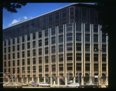Banque Vernes et Commerciale de Paris, Paris headquarter on 52 Avenue Hoche, 1988-1989 (photographer unknown)