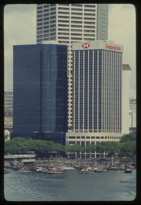 Istituto Bancario San Paolo, Singapore branch on 20 Collyer Quay - Tung Centre 14-01-02, ca. 1985-1989 (photographer unknown)