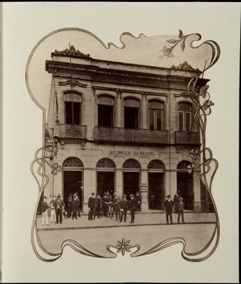 Banco Commerciale Italo-Brasiliano, São Paulo headquarter, photograph dated 1906 taken from the book "Cent'anni, 1894-1994. La Banca Commerciale e l'economia italiana", 1994, p. 39 (photographer unknown)