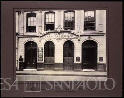 Sudameris, Valparaiso branch on 67 Prat, early 1920s (photographer unknown)