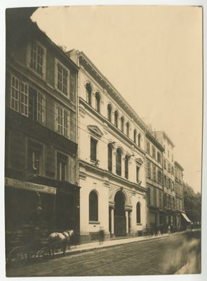 Banca Commerciale Italiana France (ComitFrance), Marseilles branch on 75 Rue Saint-Ferréol, 1919-1921 (photograph by Detaille)