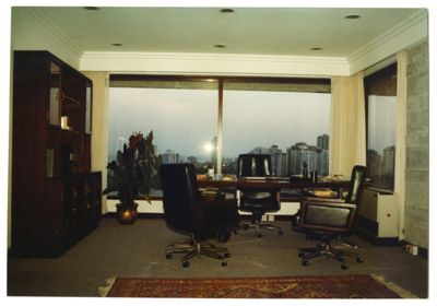 Banca Commerciale Italiana, Bombay Representative office on 220 Nariman Point - Maker Chamber VI, 1983 (photographer unknown)