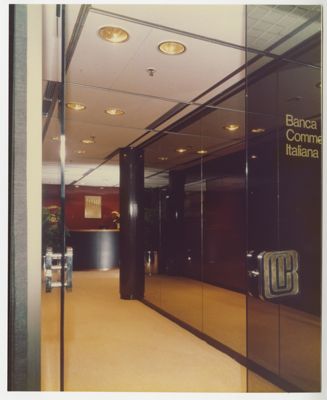 Banca Commerciale Italiana, Hong Kong representative office on II Pedder Street - The Landmark, Gloucester Tower, 1980-1984 (photographer unknown)