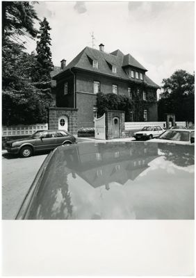 Société Européenne de Banque (Luxembourg): building considered for possible location of the bank's new branch, 1982 (photographer unknown)