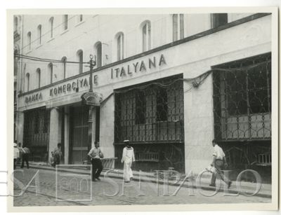 Banca Commerciale Italiana, Istanbul agency, 1949 (photographer unknown)