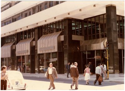 Banco Sudameris, Santiago del Cile agency on Calle Huérfanos, ca. 1980 (photographer unknown)