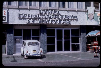 Banco Latino, Caracas agency on Quinta Crespo, 1967-1975 (photographer unknown)