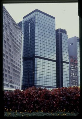 Cariplo, Hong Kong representative office on 19 Des Voeux Road Central - World Wide Center, 1982-1986 (photographer unknown)