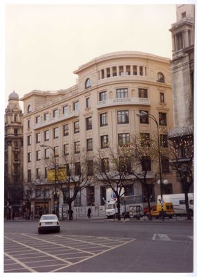 Cariplo, Madrid branch on 44 Calle Alcalà, 1991-1993 (photographer unknown)